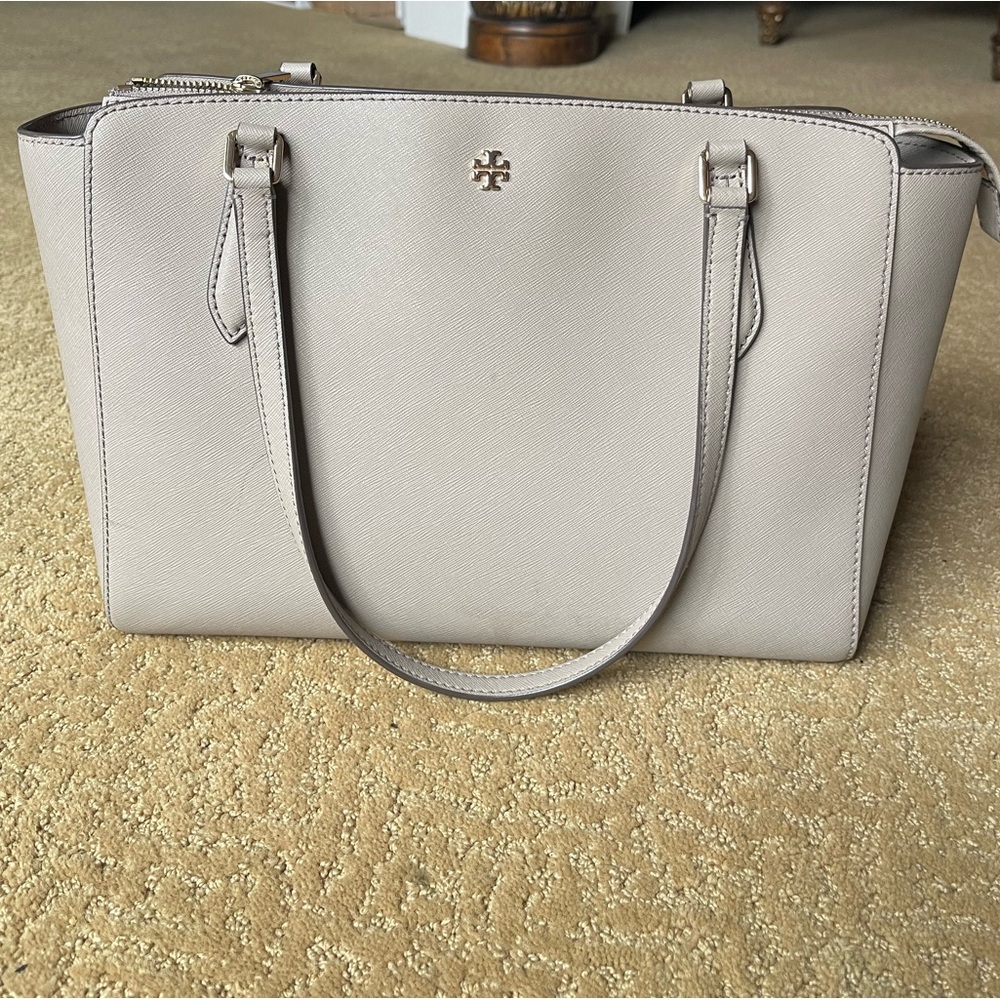 EUC Tory Burch Gray Top Zip Leather Tote